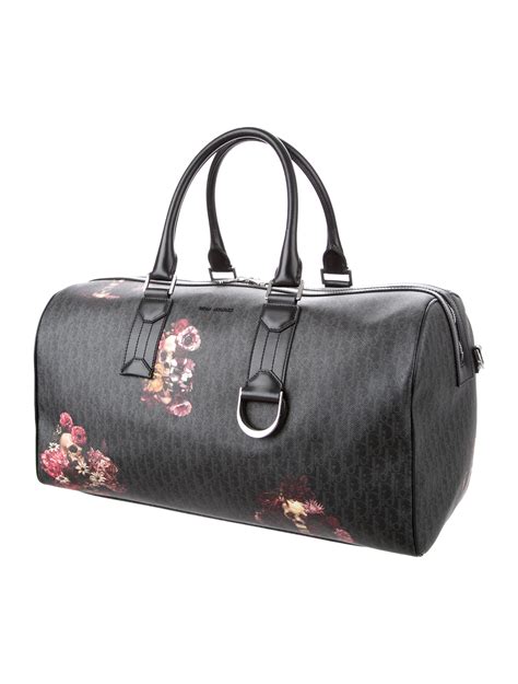 dior duffle bag men.